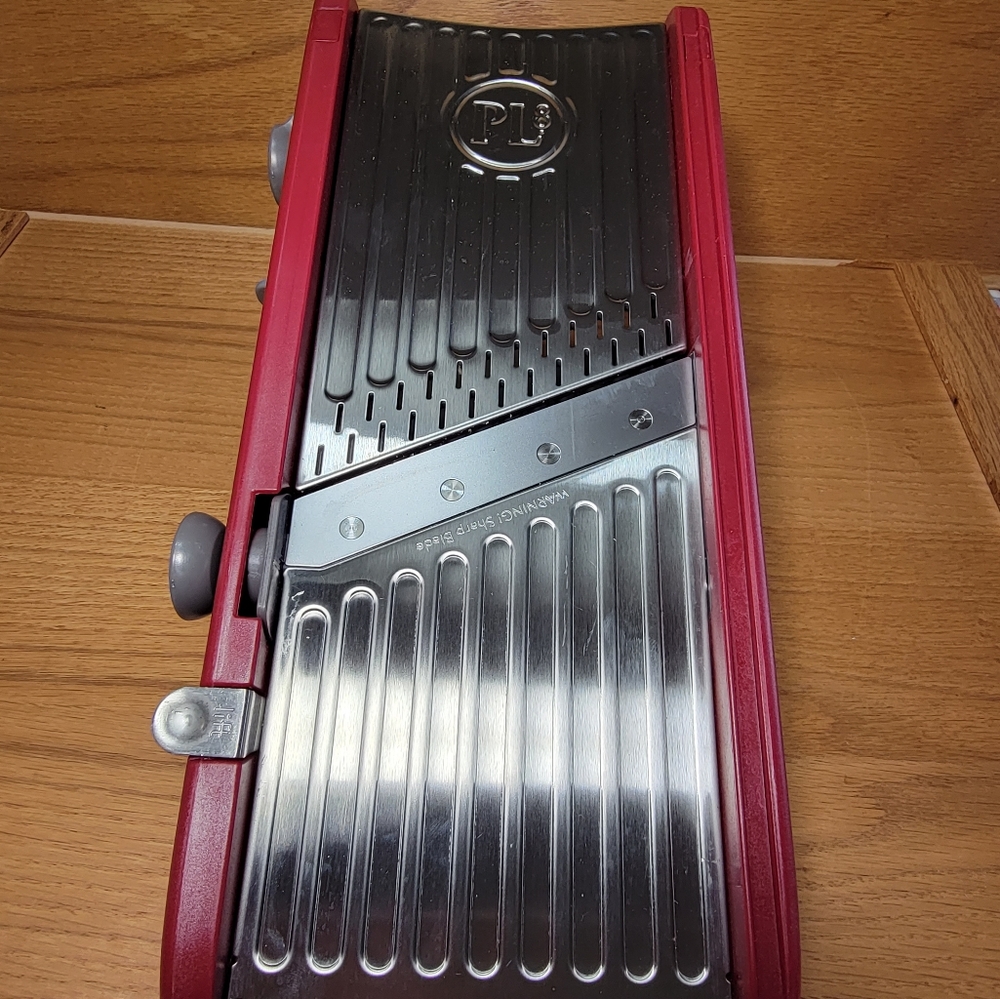 Progressive International PL8 Professional Mandoline Slicer Red - Picture 3 of 14